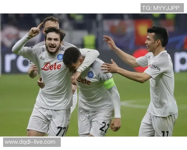 欧冠激战国米与尤文图斯握手言和争议判罚引发全场热议