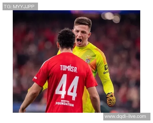 西甲激战本菲卡狂胜曼联6比2全场沸腾赛后深度解析